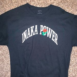 Inaka Power Rose tee size Large